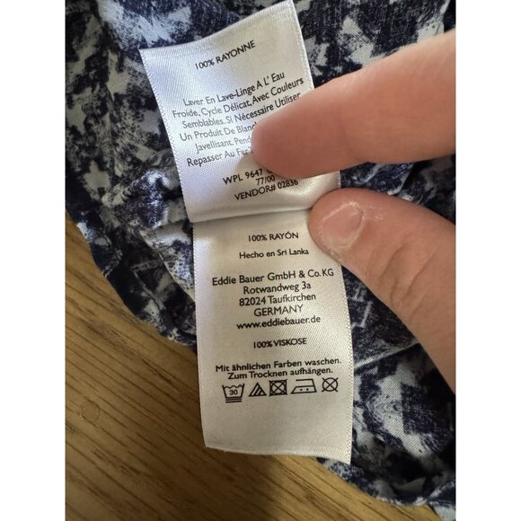 Eddie Bauer Women Size Small Button-Down Blouse Long Sleeve Rayon Lightweight - Picture 12 of 16